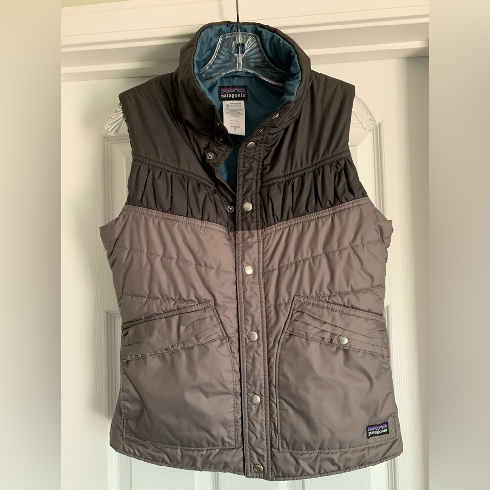 Patagonia Gray Block Puffer Vest Size Small